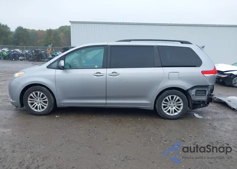 2011 Toyota Sienna Xle V6 z USA, uszkodzony, nr VIN 5TDYK3DC7BS006798